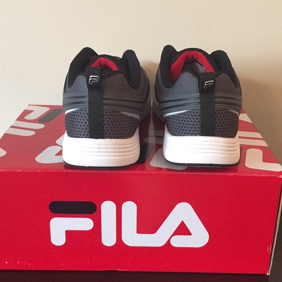FILA Men’s Running Sneakers - Picture 4 of 7